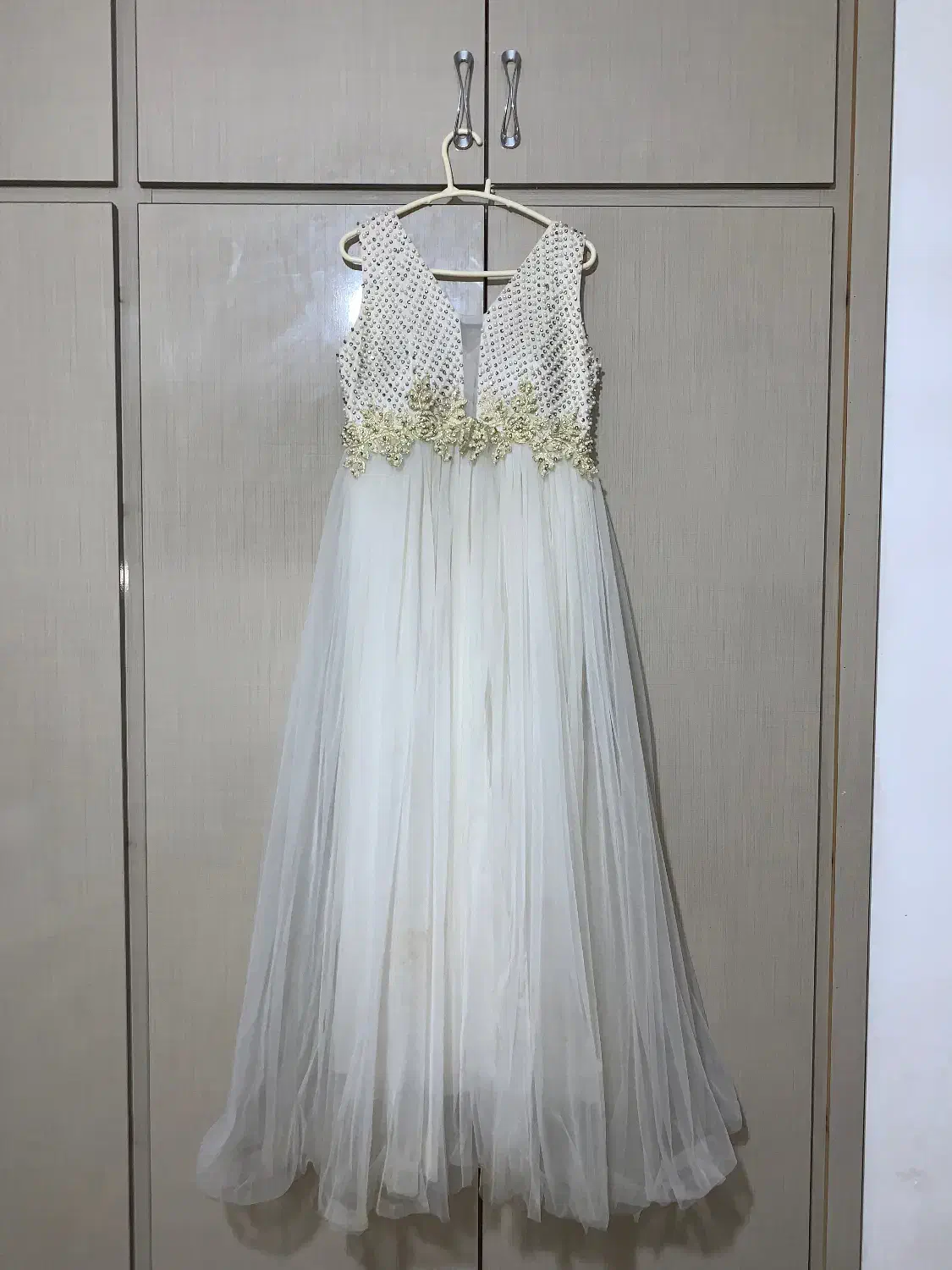 لباس عروس|لباس|گنبد کاووس, |دیوار