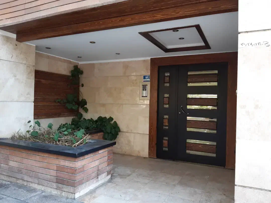 ۱۰۰ متر ۲ خواب تاپ لوکیشن