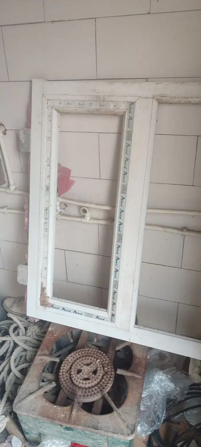 پنجره المنیومی|مصالح و تجهیزات ساختمان|پیر بکران, |دیوار