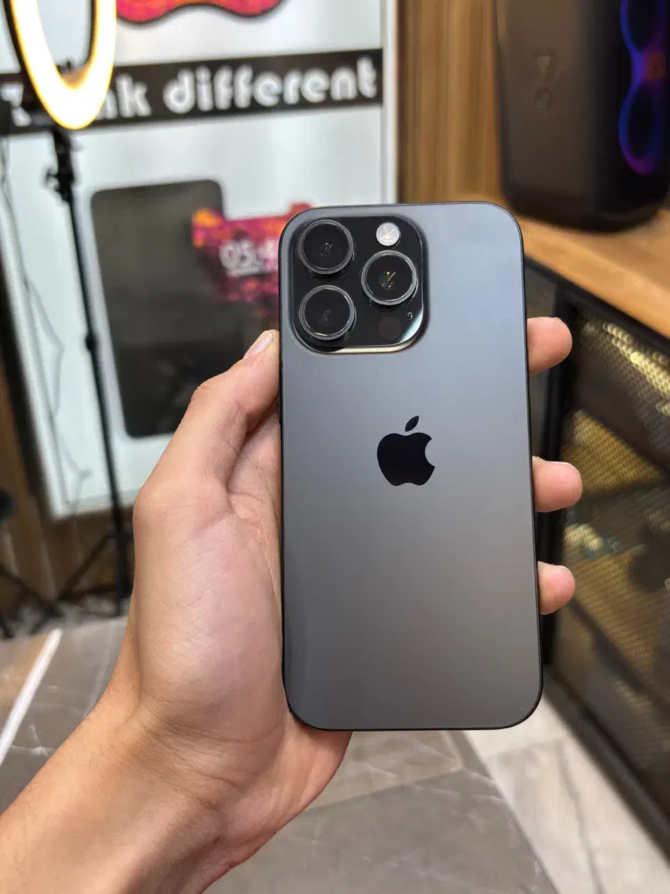 Iphone 16pro|موبایل|اصفهان, چرخاب|دیوار