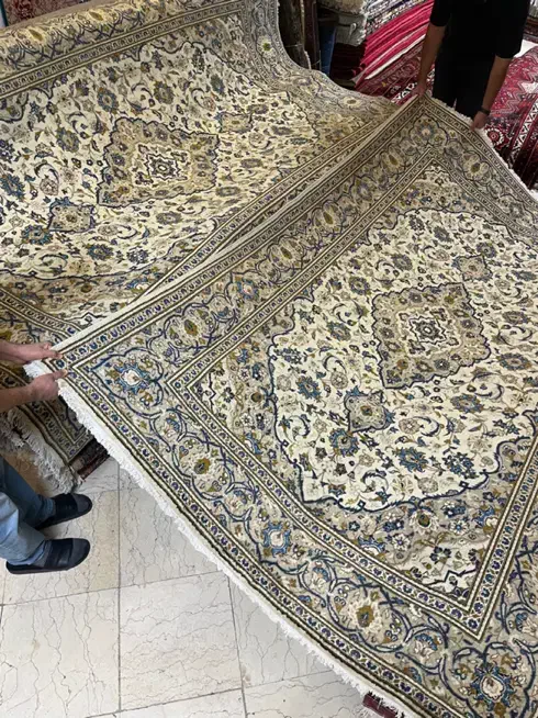 شش متری کاشان جفت|فرش|تهران, سعادت‌آباد|دیوار