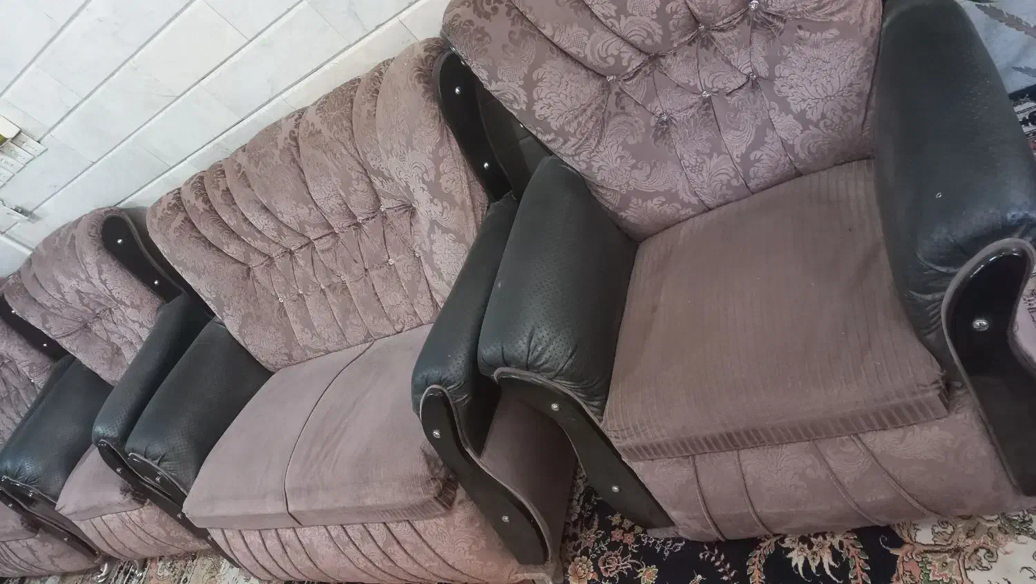 مبلمان|مبلمان خانگی و میز عسلی|قم, باجک دو|دیوار