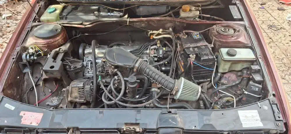 پژو۲۰۰۰ مدل۷۷|خودرو سواری و وانت|میانه, |دیوار