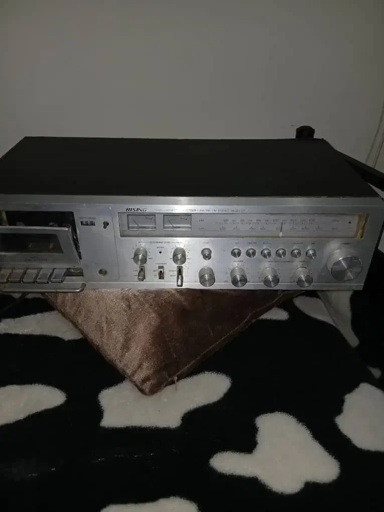 وسایل قدیمی|کلکسیون اشیاء عتیقه|اندیشه, اندیشه فاز ۳|دیوار