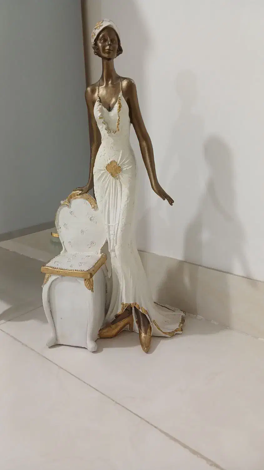 مجسمه گچی|مجسمه، تندیس، ماکت|کوهدشت, |دیوار