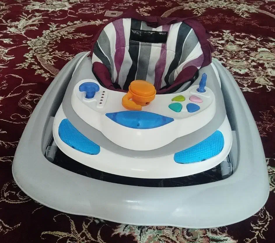 زوروئک|کالسکه و لوازم جانبی|ساری, |دیوار