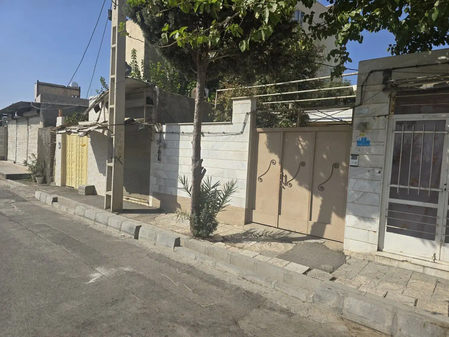 ویلایی چیچکلو ۱۰۷ متر بر ۶ و نیم سند تک برگ|فروش خانه و ویلا|اسلام‌شهر, چیچکلو|دیوار