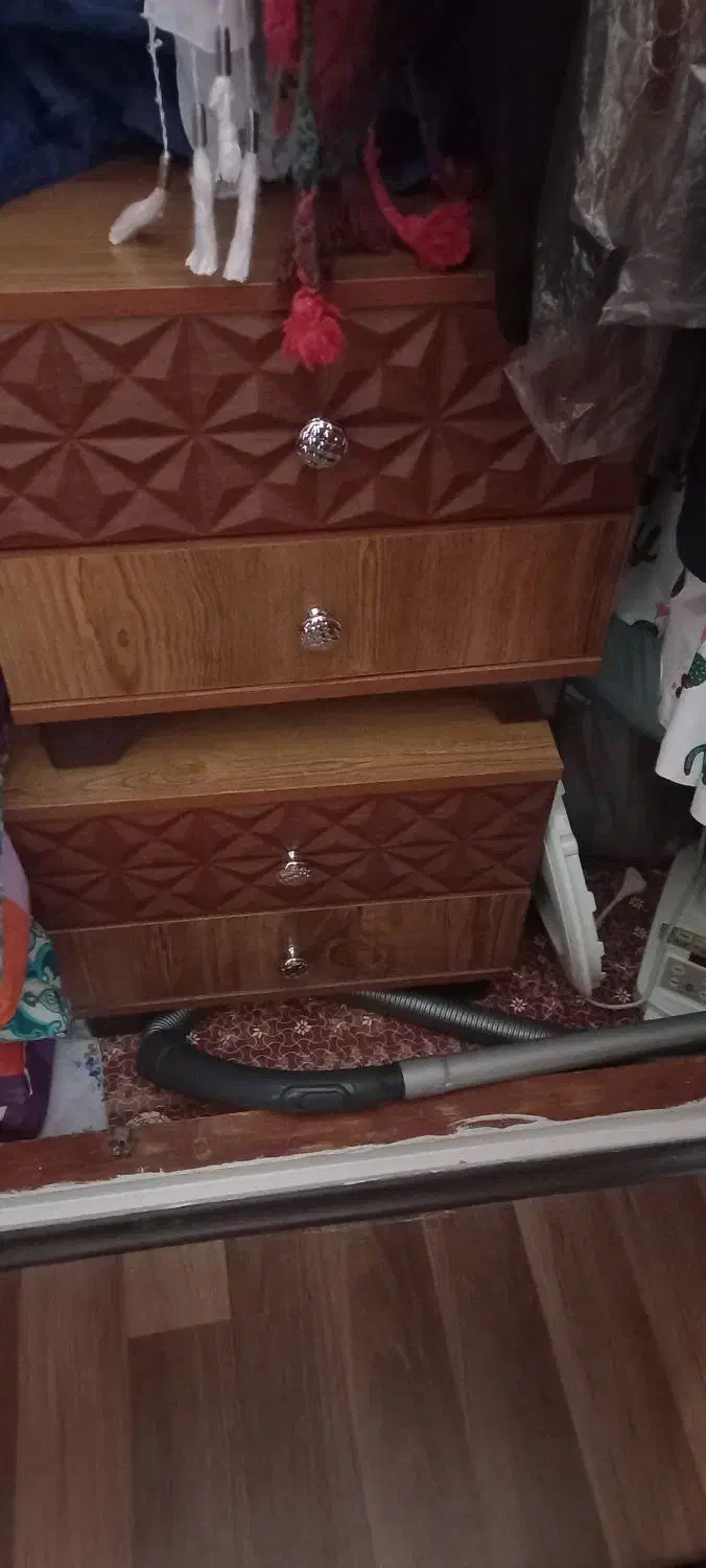 فروش سرویس خواب و کمد و تشک دو نفره|تخت و سرویس خواب|رشت, شالکو|دیوار