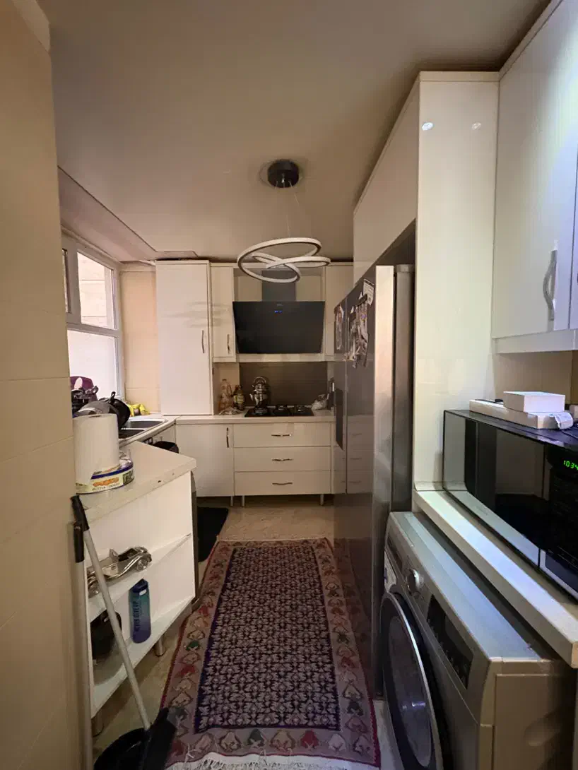 اپارتمان ۶۸متری نقلی خوش نقشه در اوین