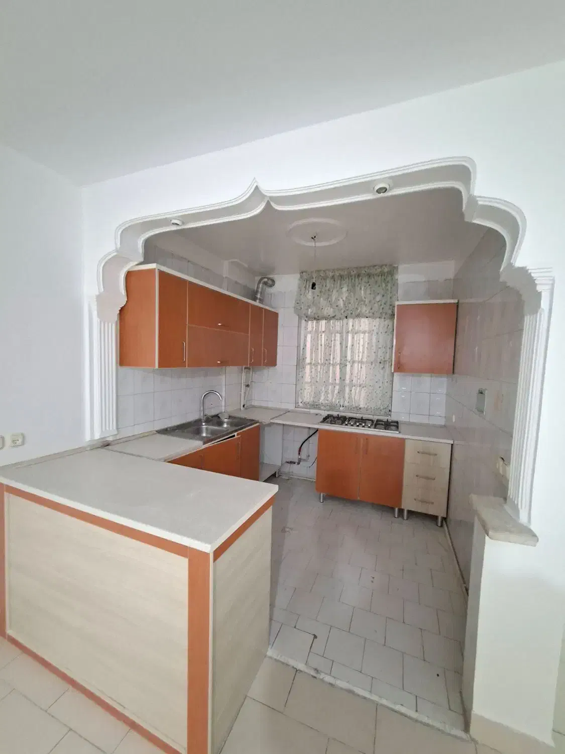 آپارتمان 60 متر نقاشی شده تمیز/تک واحد/گرگان/شایقی