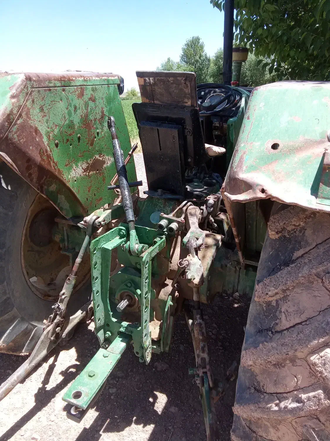 تراکتور جاندیر ۲۰۴۰|خودرو سنگین|چادگان, |دیوار