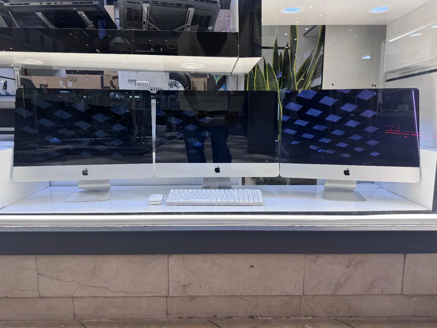 فروش ال این وان IMAC APPLE برند اپل سیستم رومیزی|رایانه همراه|اصفهان, خلجا|دیوار