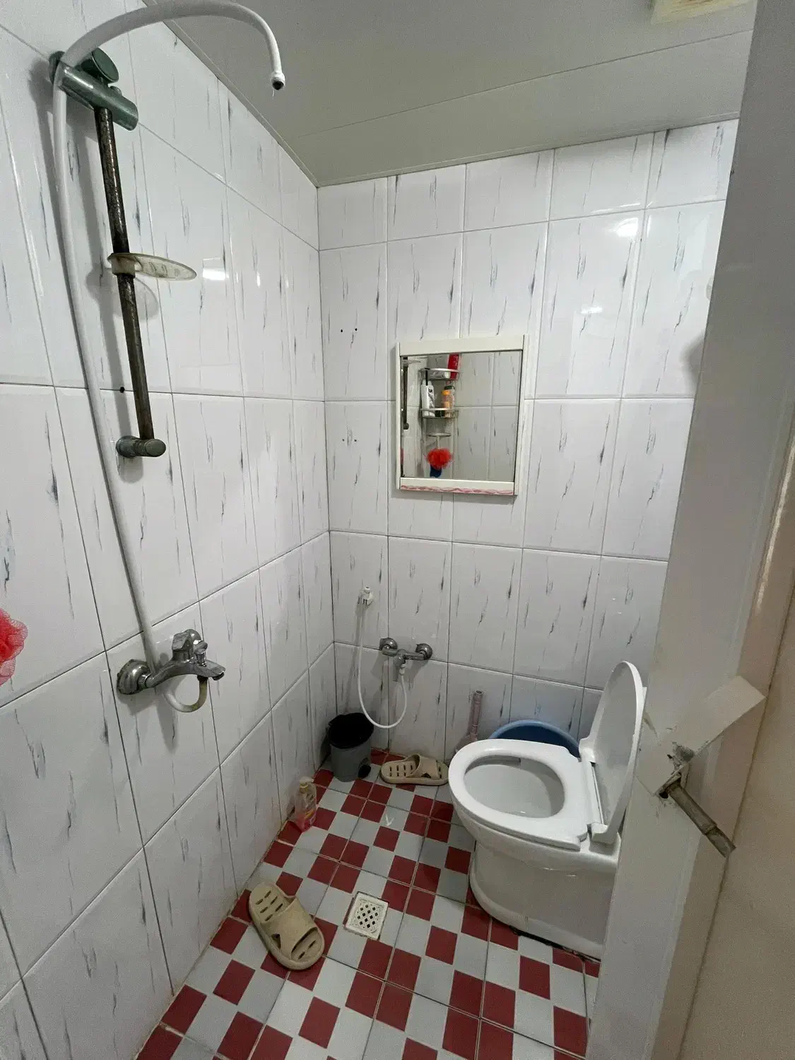 ویلا240متری شخصی ساز3کیلومتری ساحل100متربنا دوخواب|فروش خانه و ویلا|رشت, بلوار گیلان|دیوار