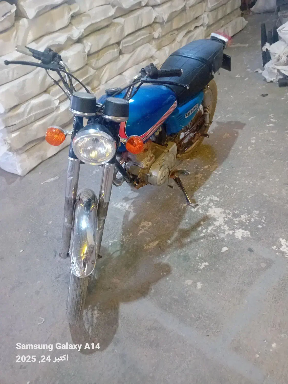 موتور مزایدی مدل 82|موتورسیکلت|کاشان, امام خمینی|دیوار