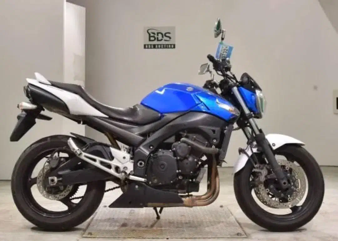 موتور سنگین|موتورسیکلت|رشت, بازار|دیوار