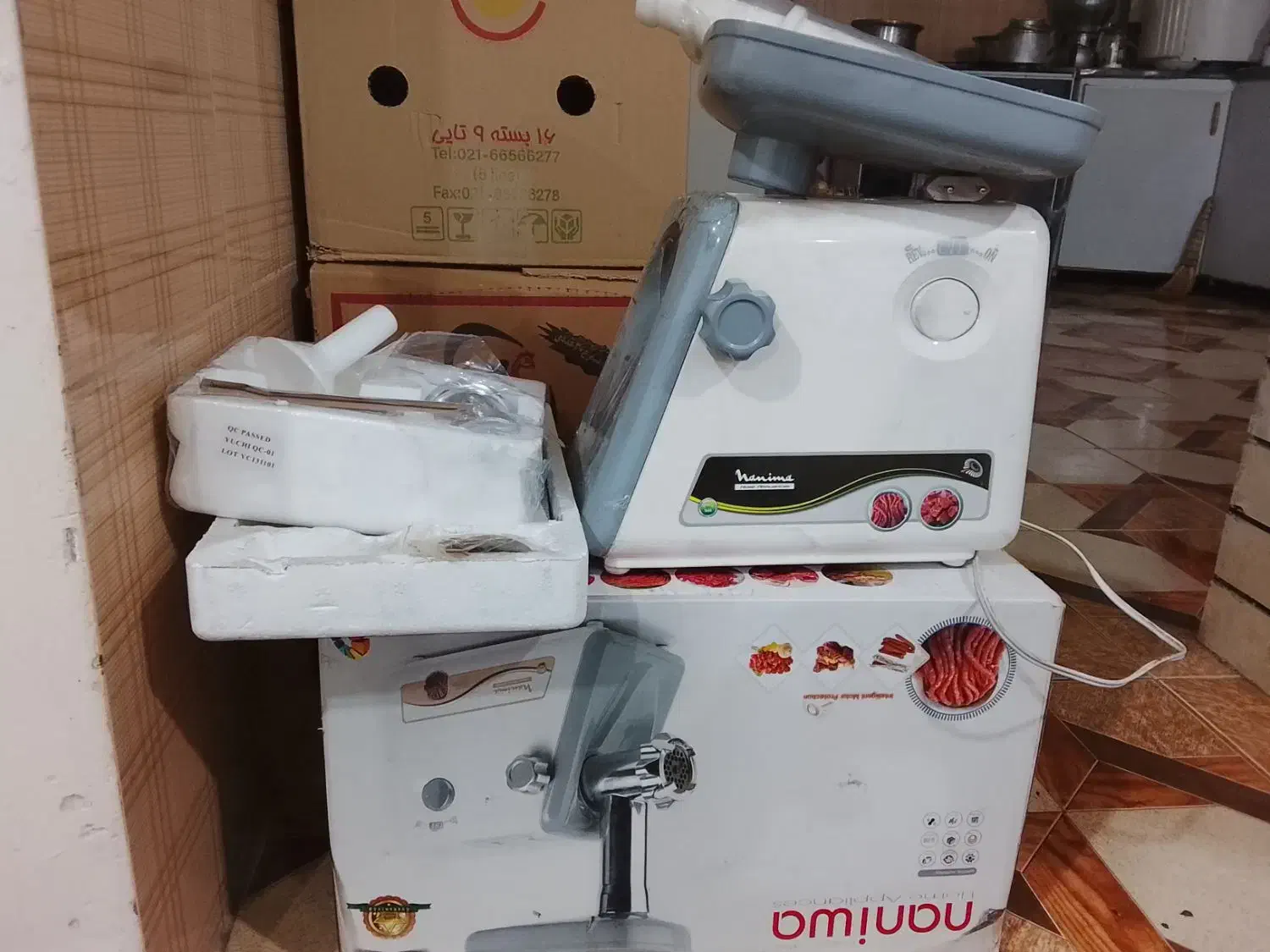 چرخ گوشت نانیوافروشی نو|خردکن، آسیاب، غذاساز|فارسان, |دیوار