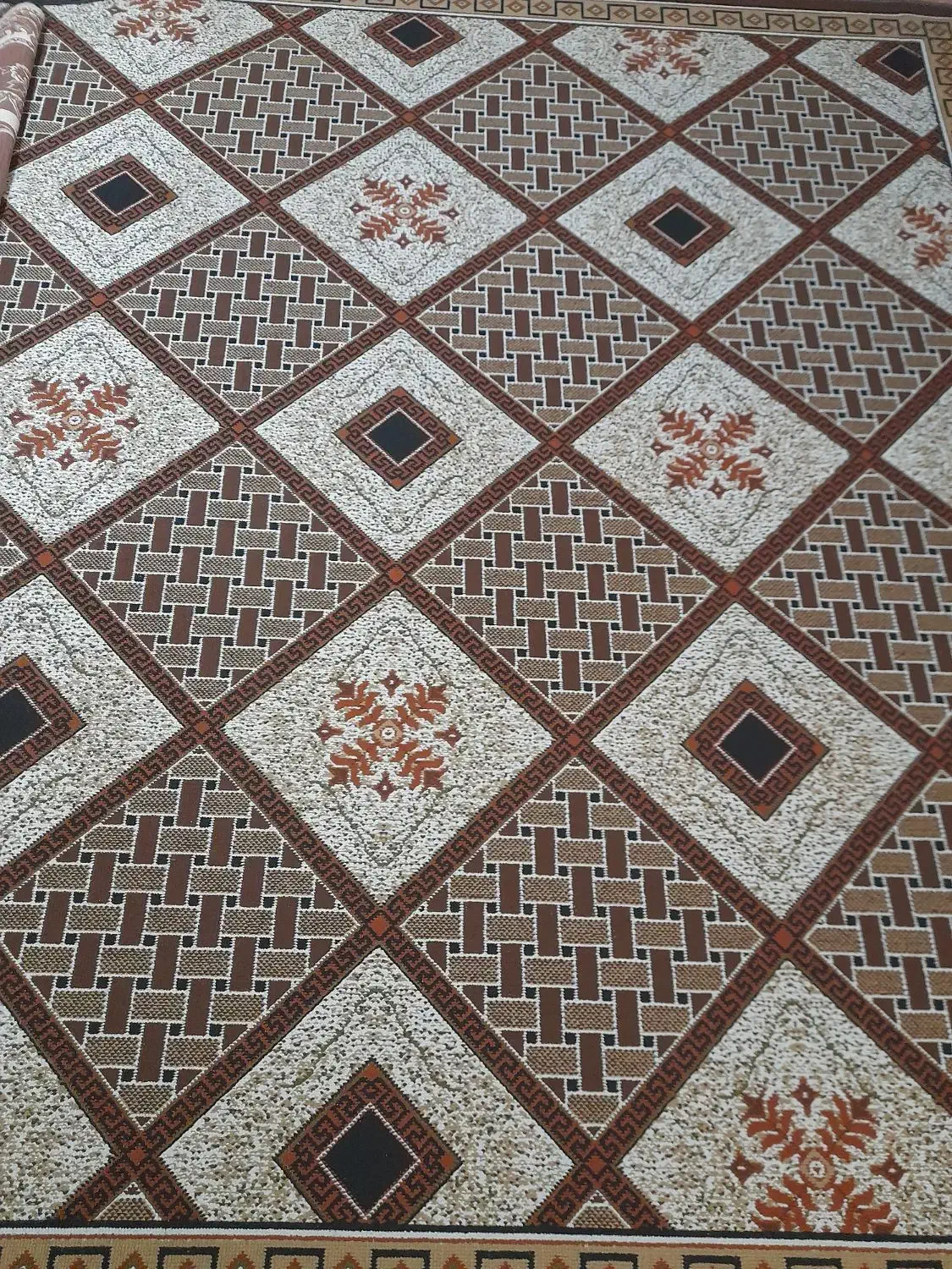 گلیم ۹ متری تمیز و سالن|گلیم، جاجیم، گبه|اسلامآباد غرب, |دیوار