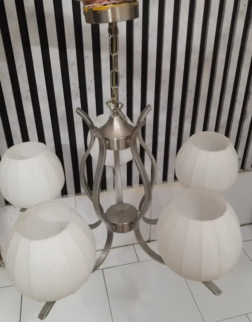 لوستر|لوستر و چراغ آویز|مشهد, فردوسی|دیوار