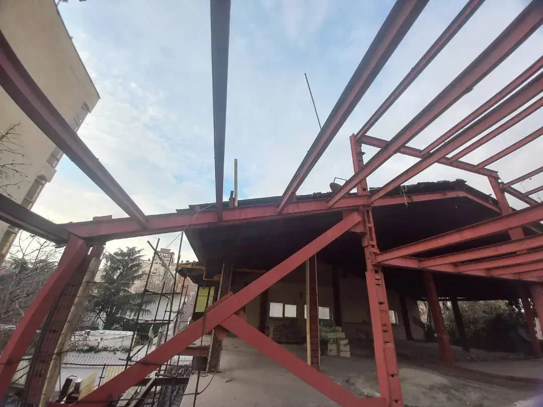 جوشکاری و آهنگری سیار .فنس کشی|خدمات پیشه و مهارت|اراک, |دیوار