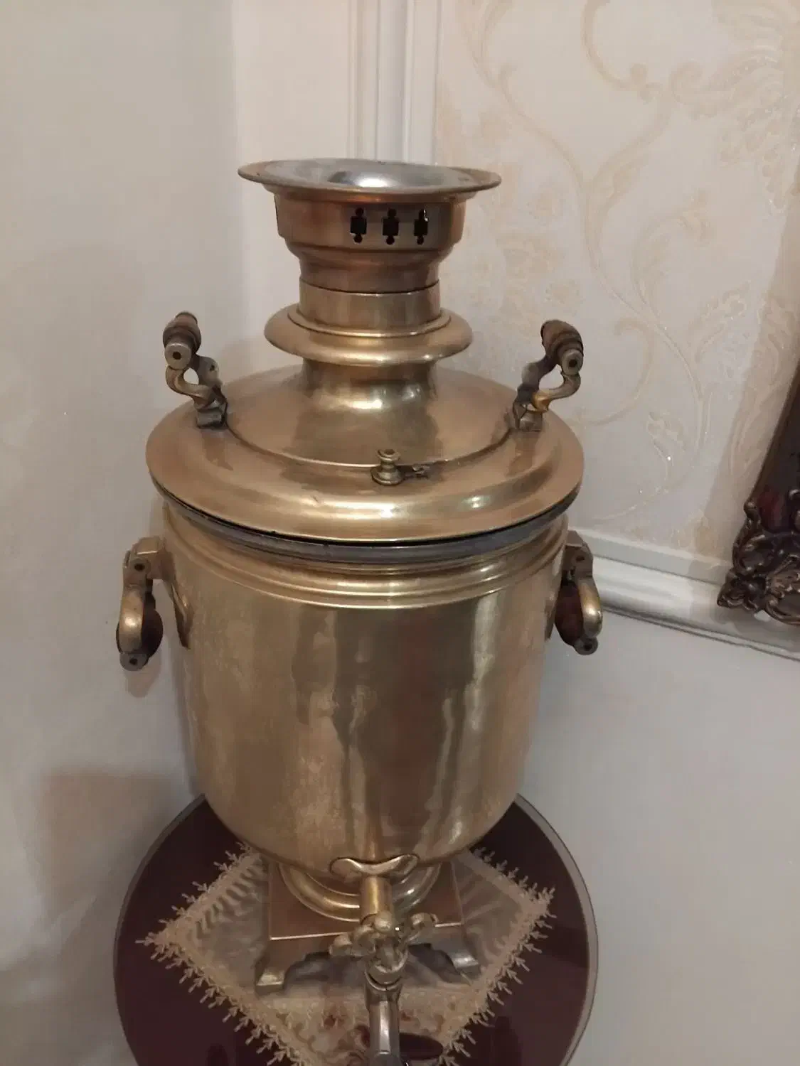 سماور زغالی روسی|کلکسیون اشیاء عتیقه|پاکدشت, حصار امیر|دیوار