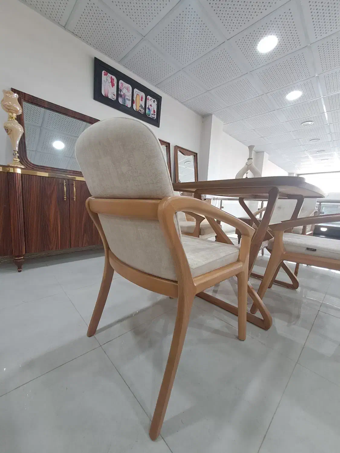 سرویس غذاخوری موریانی|میز و صندلی غذاخوری|میاندوآب, |دیوار