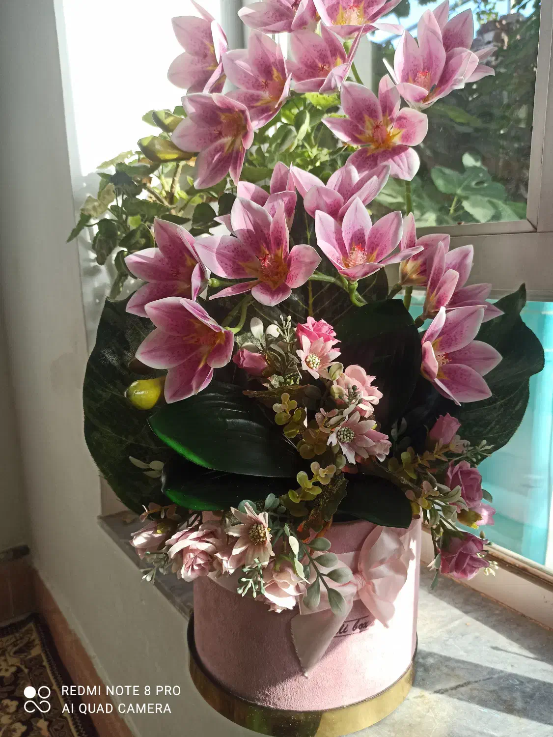 دسته گل. عروس|گل مصنوعی|مرند, |دیوار