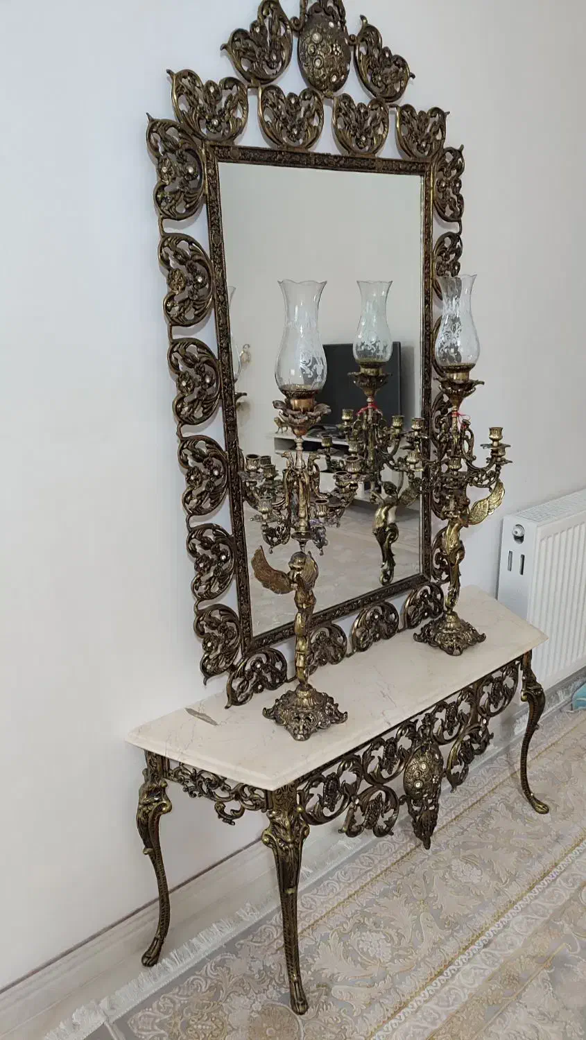 اینه شمعدانی|بوفه، ویترین، کنسول|اردبیل, |دیوار