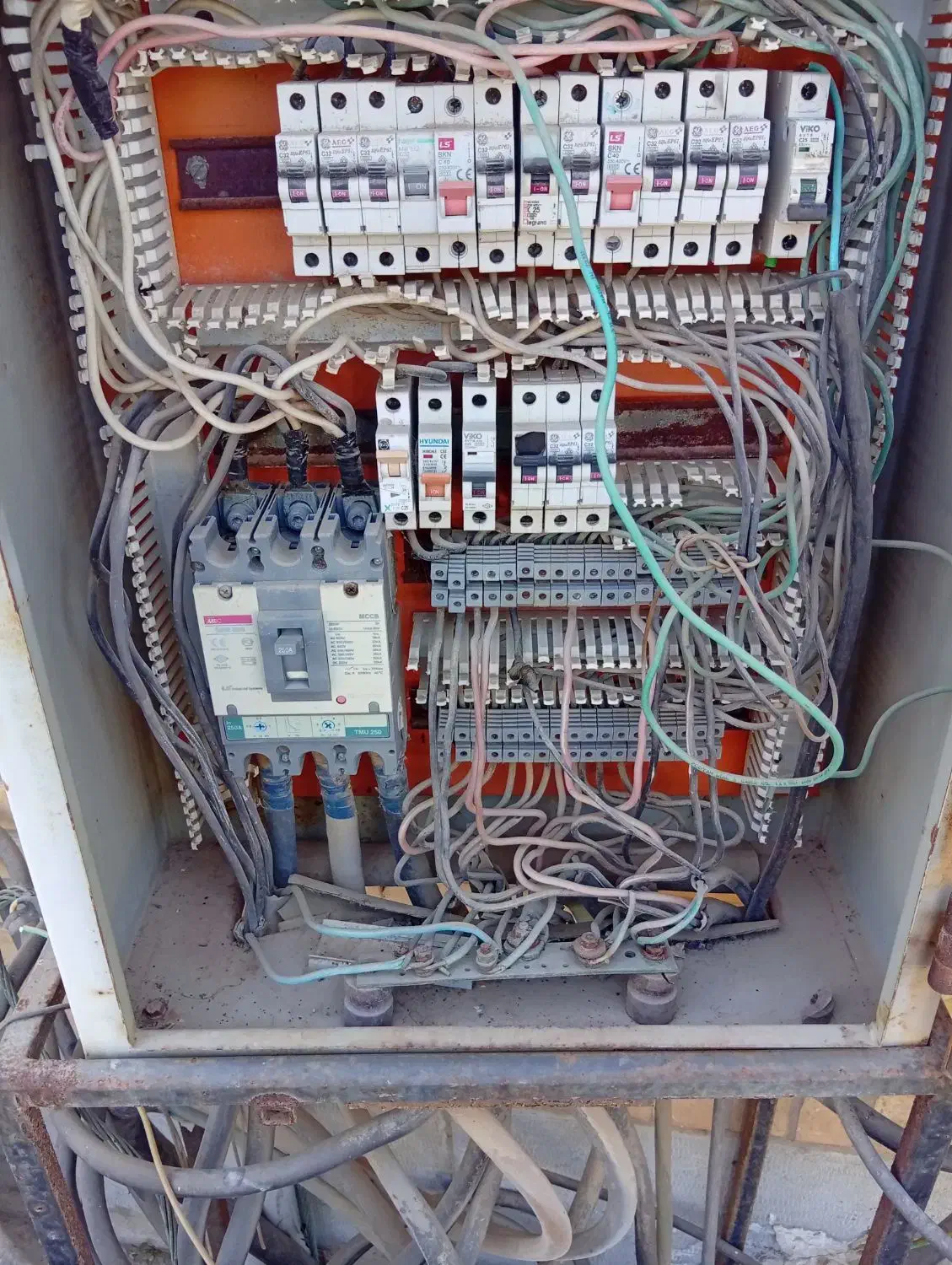 برقکار|خدمات پیشه و مهارت|بوشهر, |دیوار