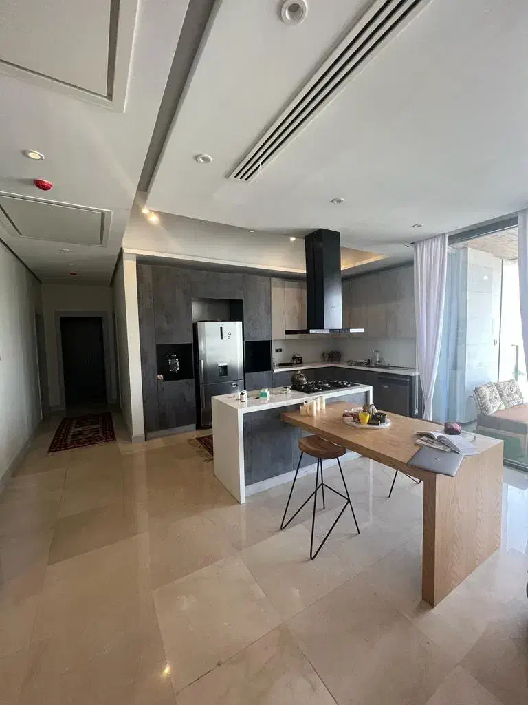 اجاره ۲۵۰ متر ۴خواب مستر فرمانیه