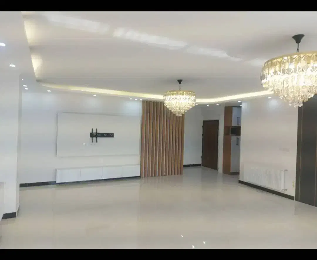 ۱۷۰ متر اپارتمان/ گلشن ها/ ۳ خواب/ فول|اجارهٔ آپارتمان|خرم‌آباد, |دیوار