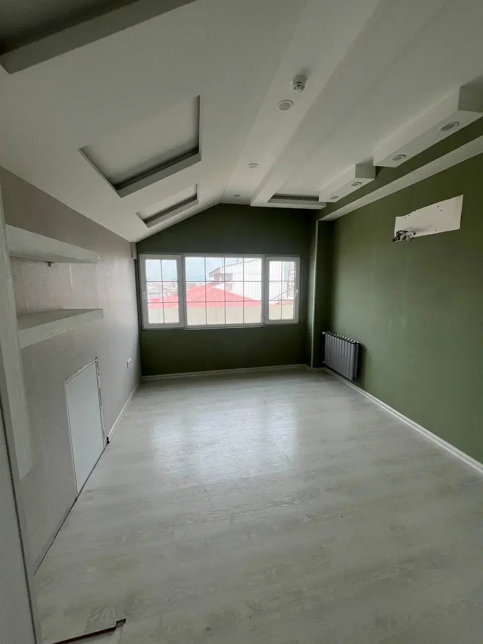 اجاره واحد۱۳۰متری /پنت هاوس/براصلی نواب|اجارهٔ دفتر کار، اتاق اداری، مطب|رشت, گلسار|دیوار