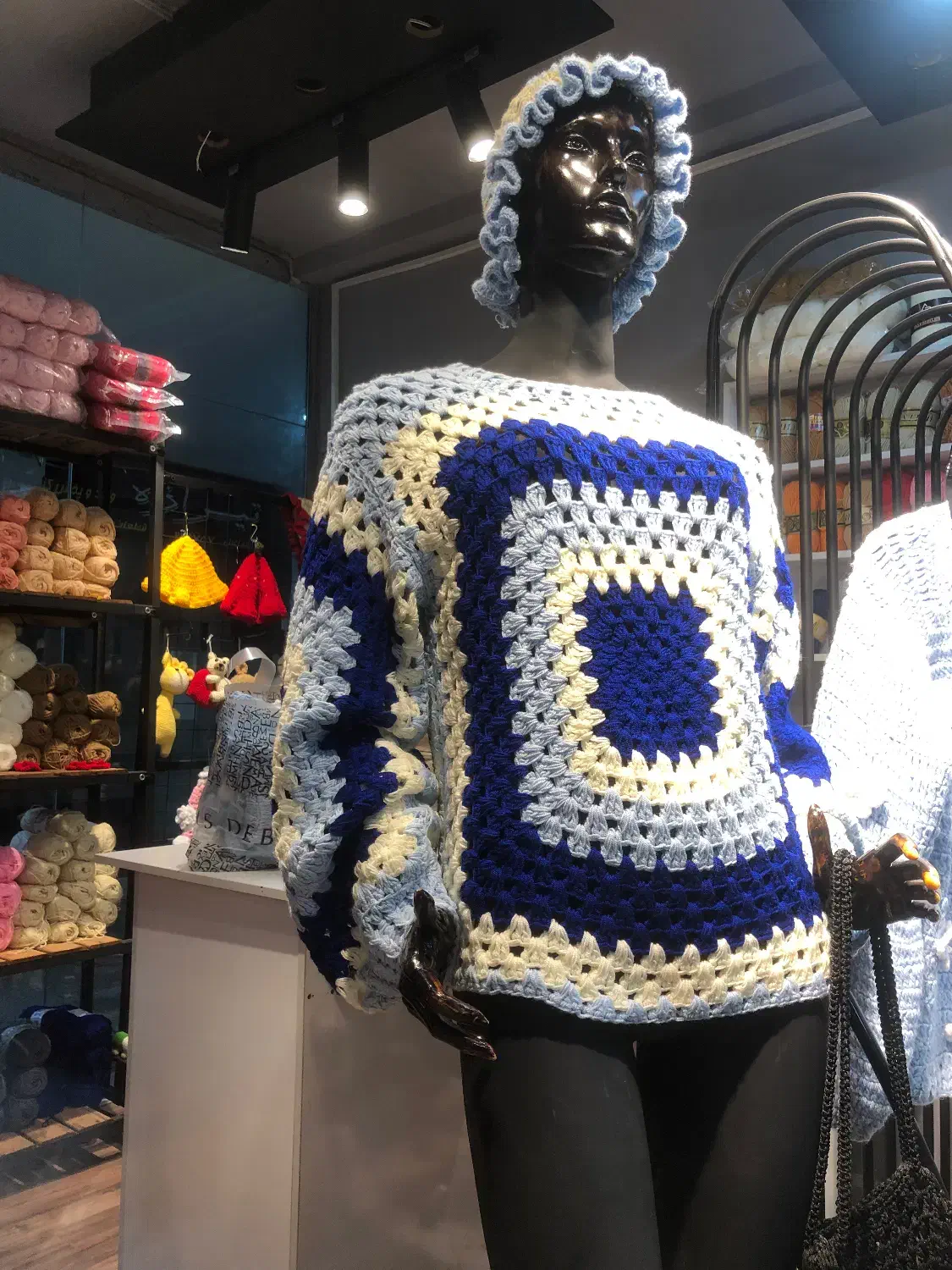 بافتنی|لباس|چالوس, |دیوار