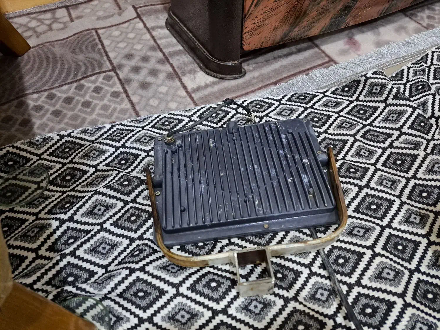 پرژکتور|تلویزیون و پروژکتور|همدان, |دیوار