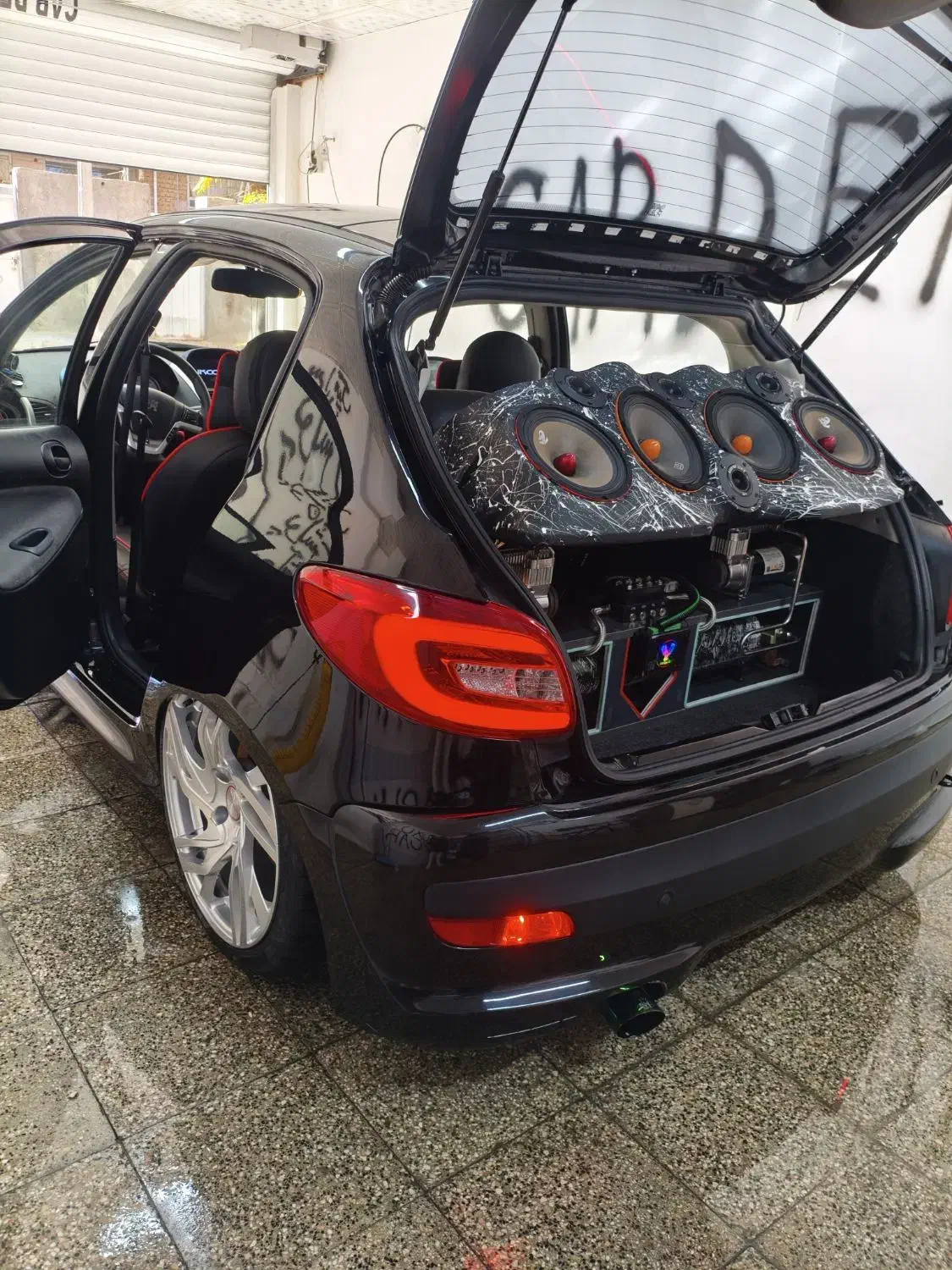 دیتیلینگ لاکچری‌کار|خدمات موتور و ماشین|آشخانه, |دیوار