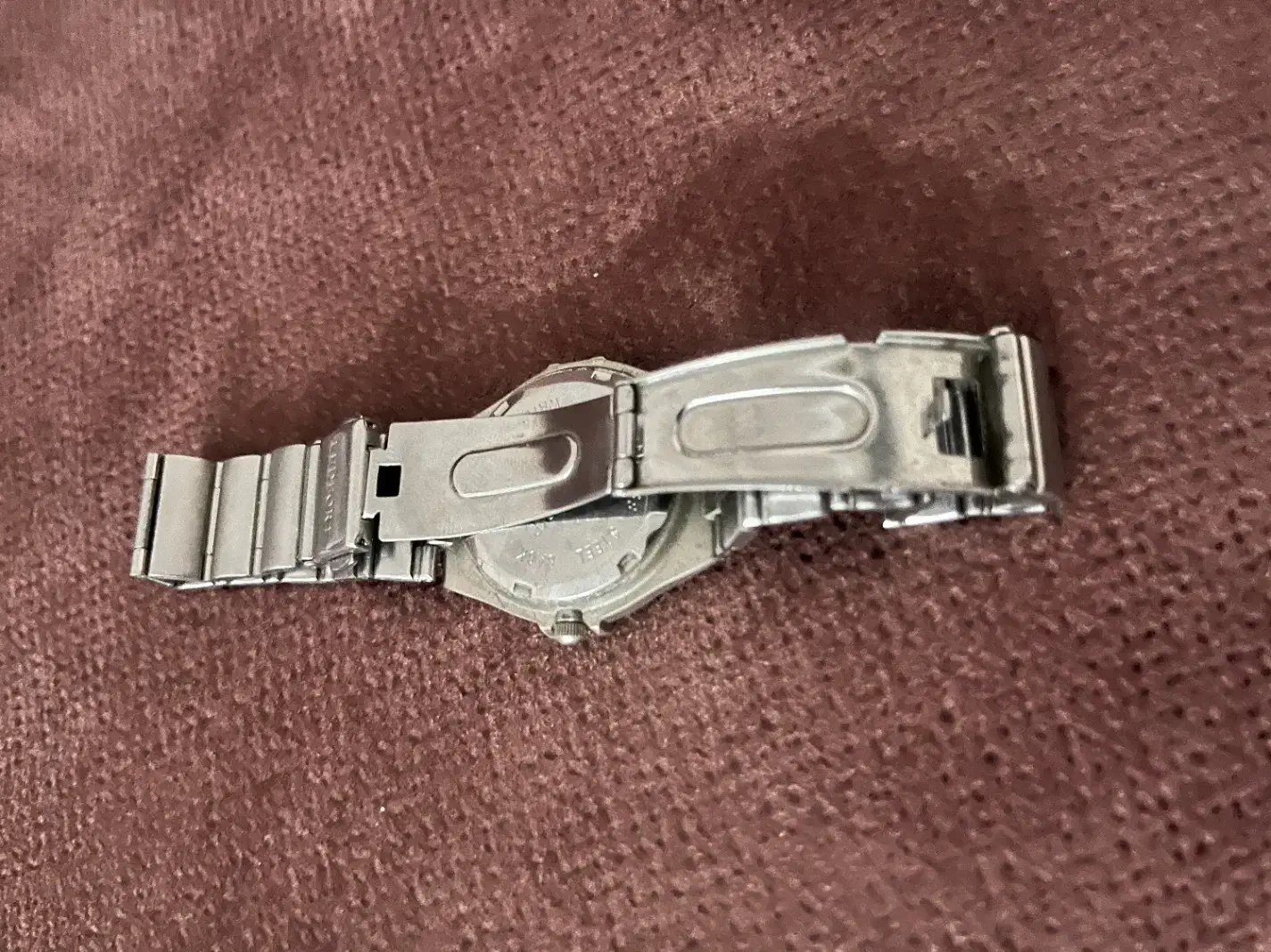 ساعت مردانه و زنانه|ساعت|کاشمر, |دیوار