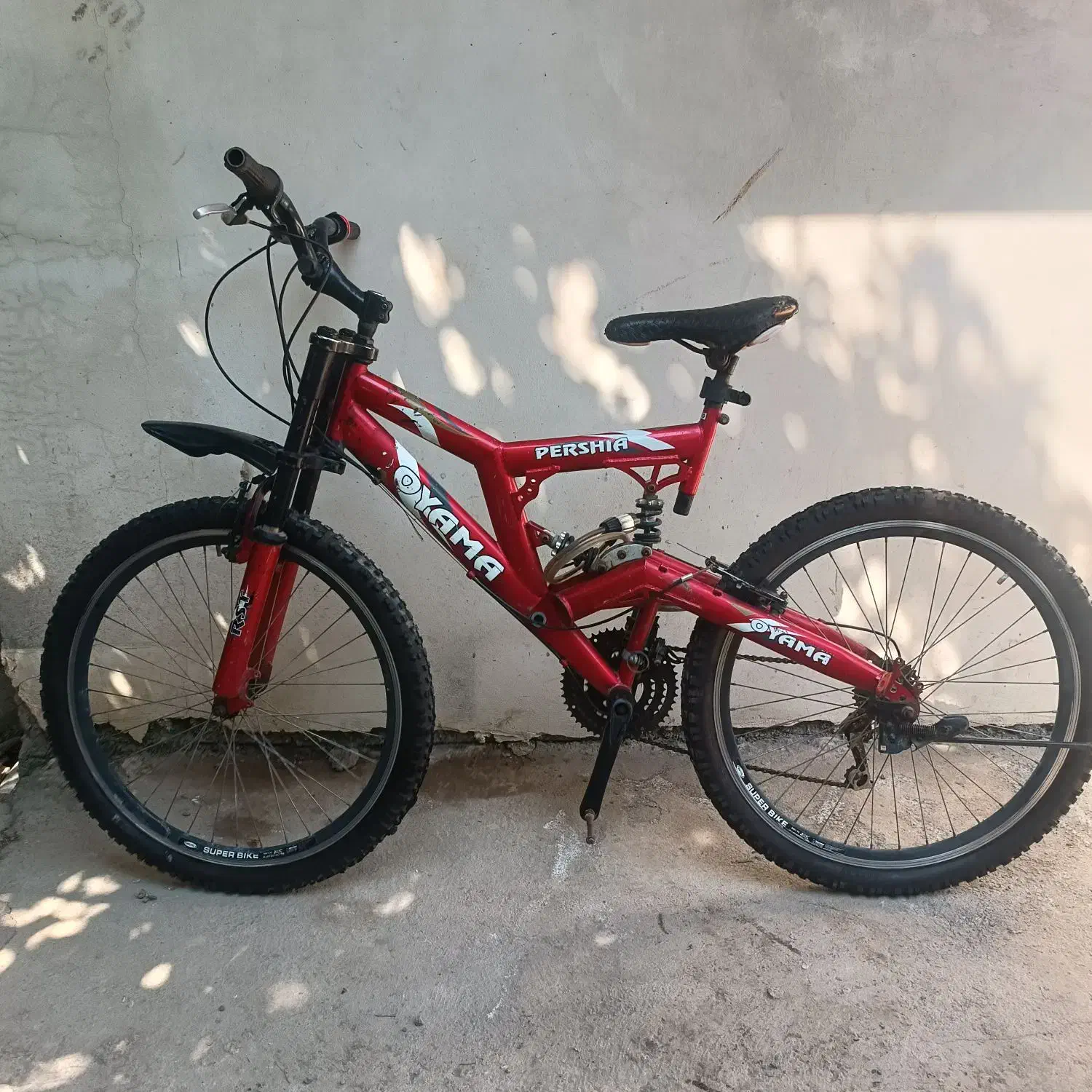 یک عدد دوچرخه سایز ۲۶ بزرگ|دوچرخه، اسکیت، اسکوتر|چالوس, |دیوار