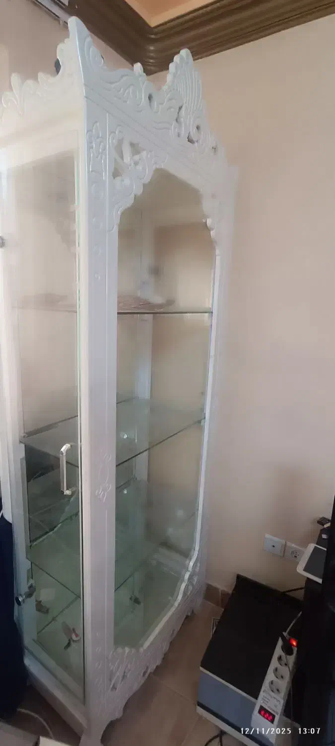 بوفه چوبی|بوفه، ویترین، کنسول|رشت, معلم|دیوار