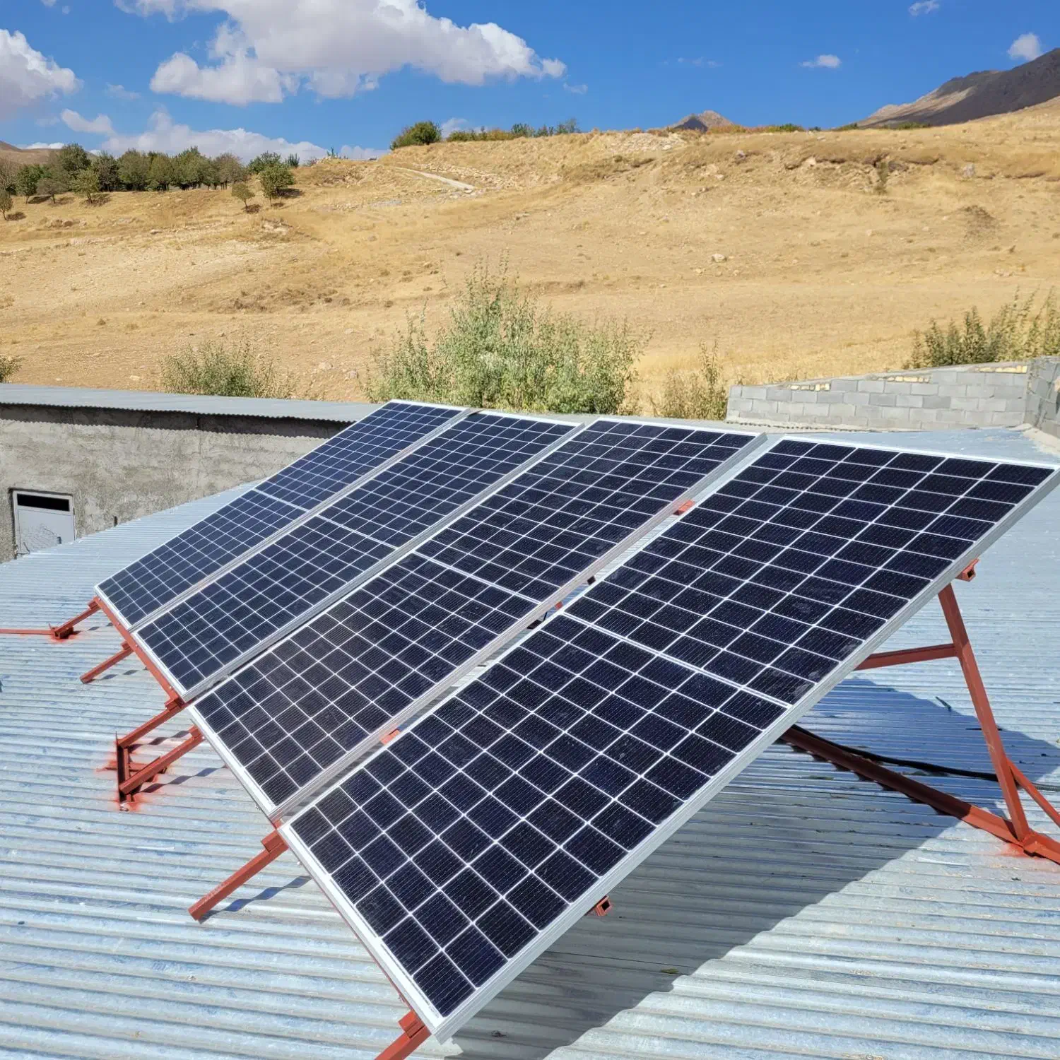 پنل خورشیدی ویژه باغ و ویلا-آفگرید|مصالح و تجهیزات ساختمان|فارسان, |دیوار