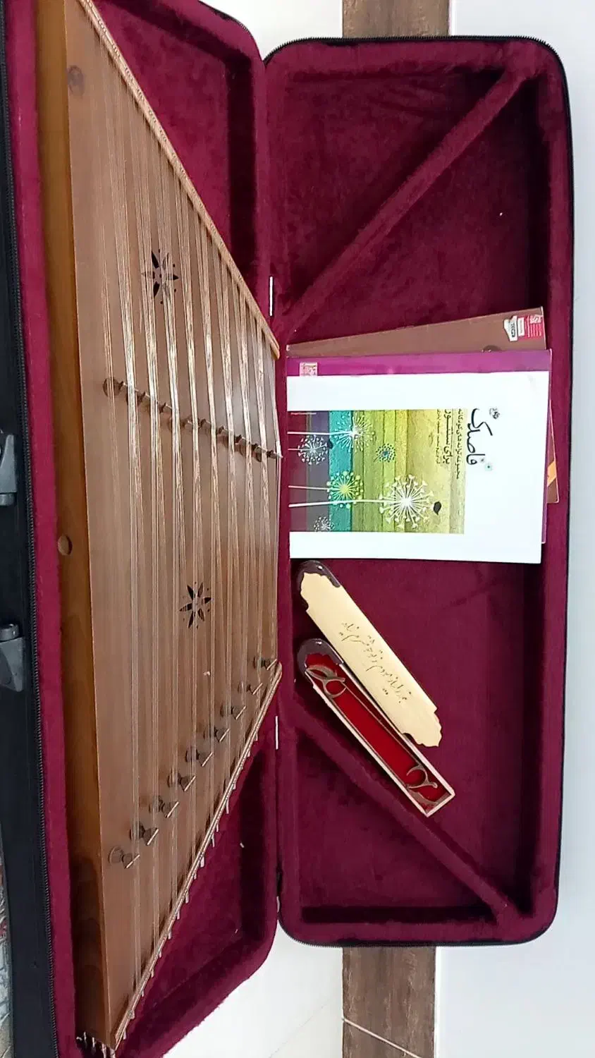 سنتور|سازهای سنتی|دورود, |دیوار