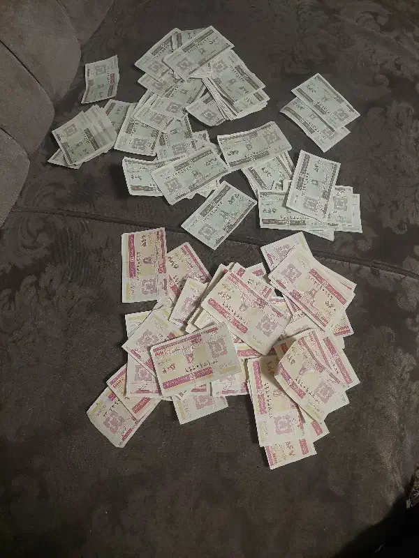 ۱۲۰ عدد کوپن دوره ی انقلاب|کلکسیون سکه، تمبر، اسکناس|تهران, تهران‌ویلا|دیوار