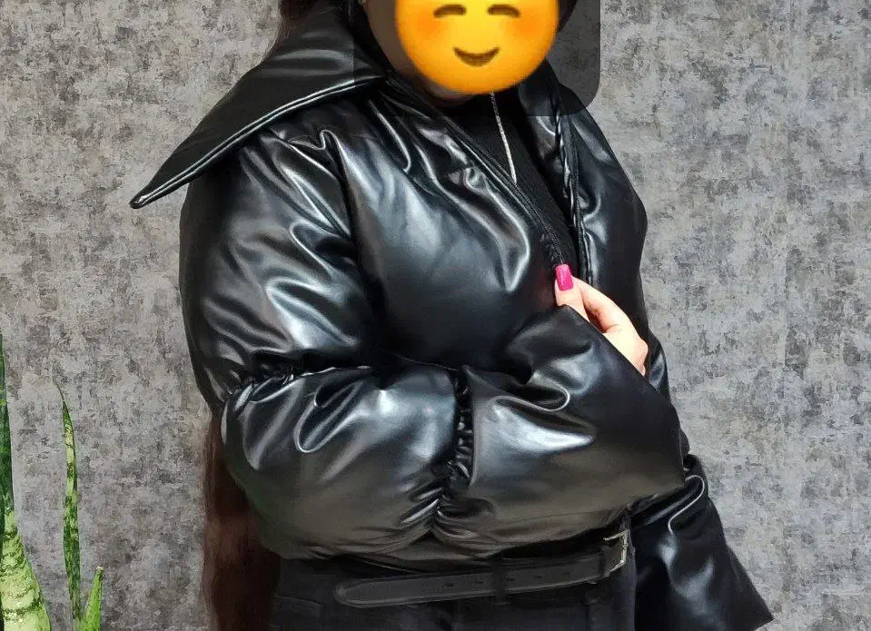 کاپشن|لباس|تاکستان, |دیوار