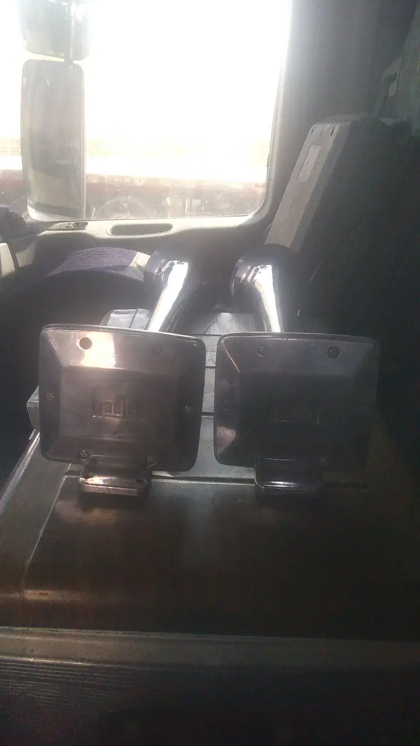 بوق کامیون اف ۱۲ اسباببازی|اسباببازی|کرمان, |دیوار