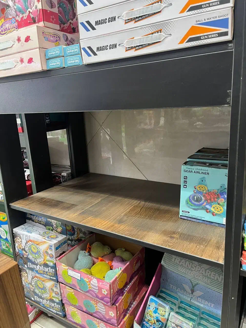 قفسه های طرح چوب تمیز مناسب برای مغازه و ..|کتابخانه، شلف، قفسههای دیواری|آفتاب, |دیوار