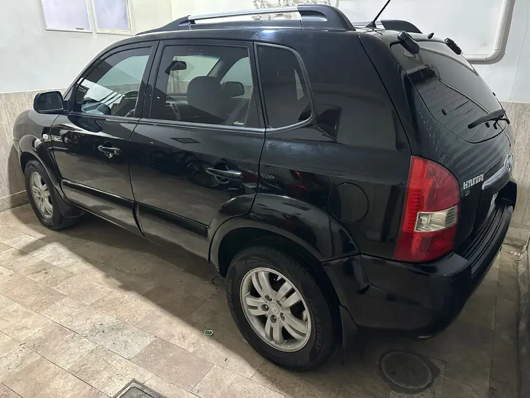 توسان فول ۲۰۰۸|خودرو سواری و وانت|مشهد, سناباد|دیوار