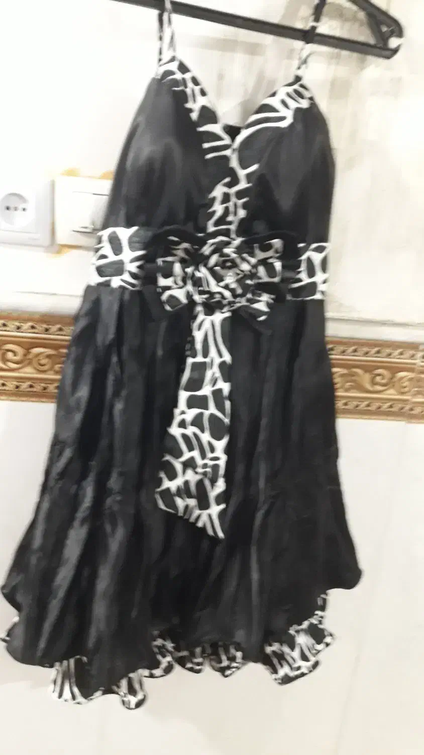 لباس مجلسی|لباس|ساوه, |دیوار