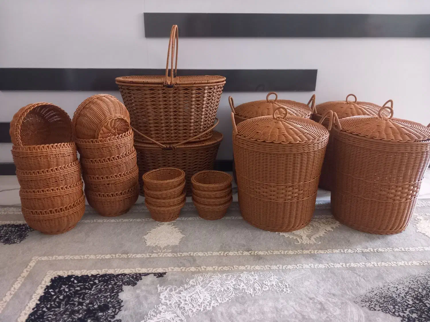 سبد دست بافت زیبا|صنایع دستی و سایر لوازم تزئینی|ملایر, |دیوار