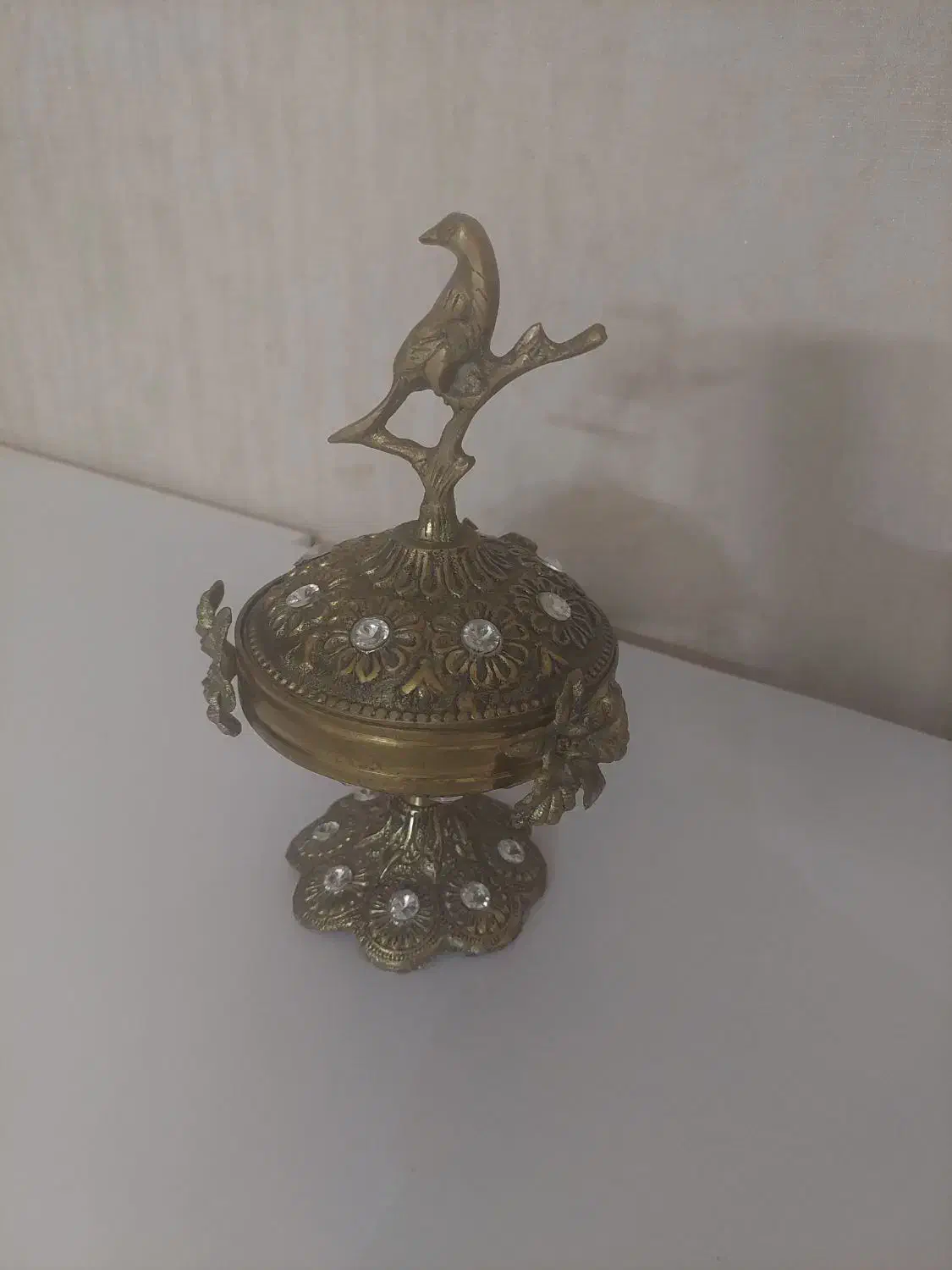 شمعدان|لوستر و چراغ آویز|رباط‌کریم, رباط‌کریم|دیوار