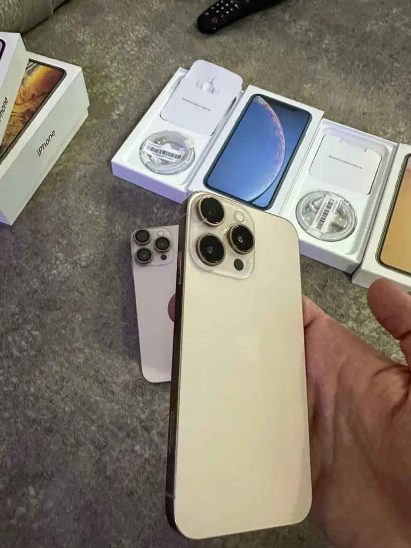 ۱۶پرو رنگ جذاب xr to 16pro(صحرایی)desert titanium|موبایل|ارومیه, |دیوار