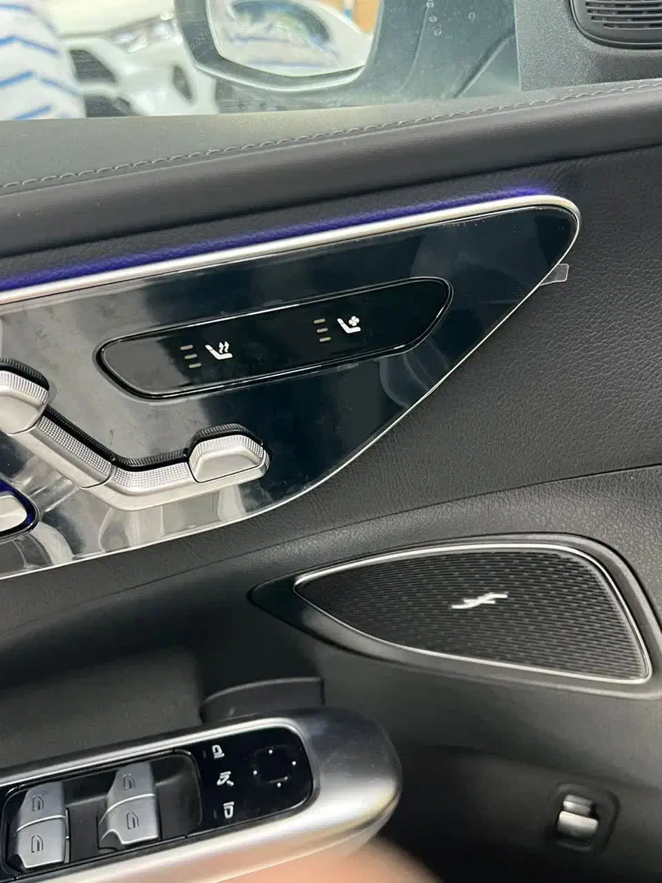 بنز c200 مدل 2025 رنگ سفید|خودرو سواری و وانت|تهران, نارمک|دیوار