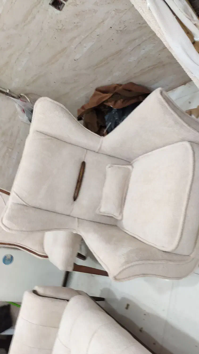 تعمیر انواع مبلمان و صندلی|خدمات پیشه و مهارت|رشت, استقامت ۱|دیوار